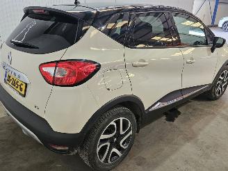 Renault Captur 0.9 Energy TCE 12V SUV  Benzine 898cc 66kW (90pk) FWD picture 3