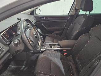 Renault Mégane 1.2 Energy TCE 130 Hatchback 4Dr Benzine 1,197cc 97kW (132pk) FWD picture 10