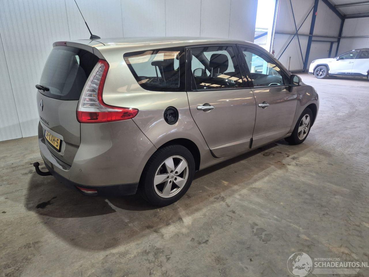 Renault Scenic 1.4 16V TCe 130 MPV  Benzine 1.397cc 96kW (131pk) FWD