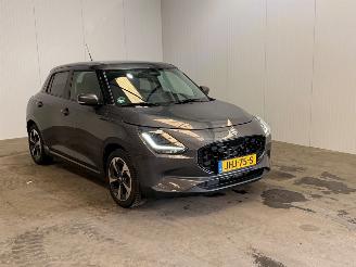 Vaurioauto  passenger cars Suzuki Swift 1.2 VVT 12V Hybrid Hatchback 2025/8
