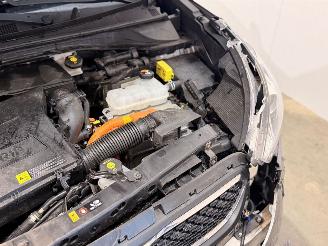 Kia Niro 1.6 GDI Hybrid SUV picture 7