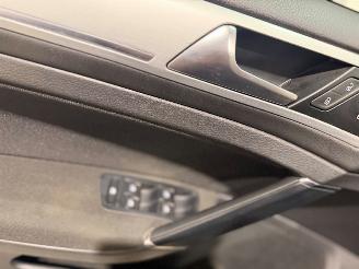 Volkswagen Golf 1.4 TSI 16V Hatchback picture 24