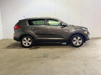 Kia Sportage 2.0 X-exutive Plus Pack picture 6