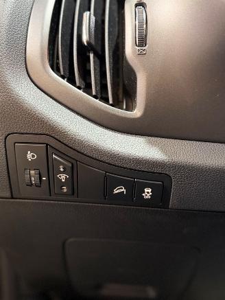 Kia Sportage 2.0 X-exutive Plus Pack picture 17