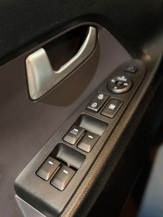 Kia Sportage 2.0 X-exutive Plus Pack picture 18