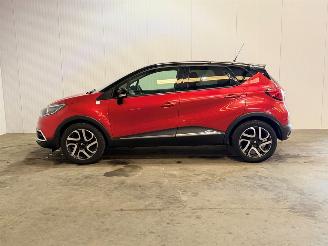Renault Captur 0.9 TCe Helly Hansen picture 2