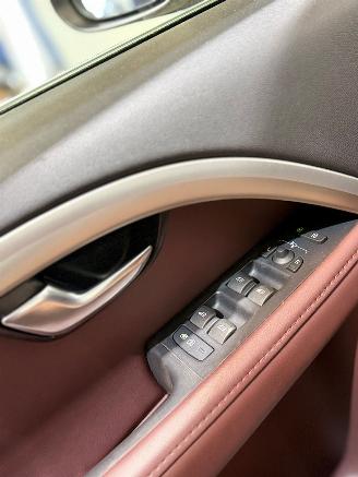 Volvo V-70 1.6 T4 Limited Edition picture 15