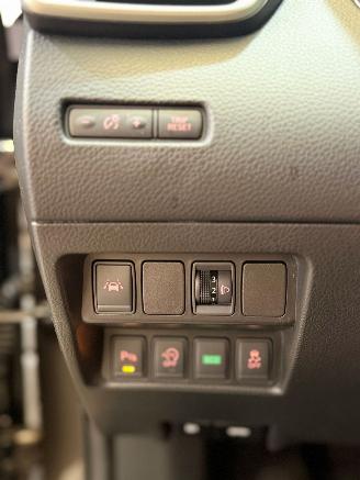 Nissan Qashqai 1.2 Connect Edition picture 16