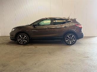 Nissan Qashqai 1.2 Connect Edition picture 2