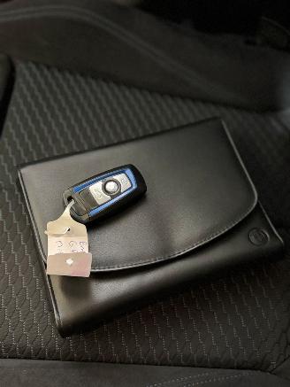 BMW 3-serie 318d M Sport Edition High Executive picture 18