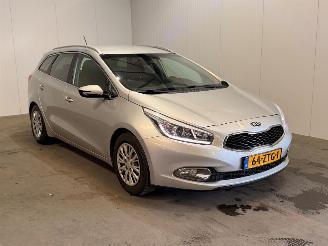 Damaged car Kia Cee d 1.6 GDI Plus Pack 2013/7