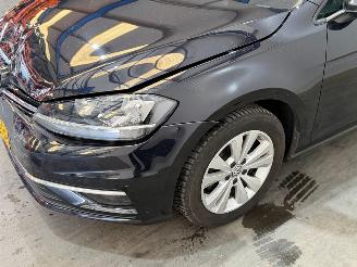 Volkswagen Golf 1.0 TSI Comfortline picture 9