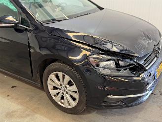 Volkswagen Golf 1.0 TSI Comfortline picture 11