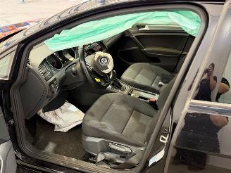 Volkswagen Golf 1.0 TSI Comfortline picture 13