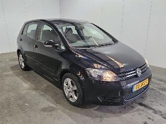 uszkodzony samochody osobowe Volkswagen Golf plus 1.4 TSI 122 16V MPV  Benzine 1.390cc 90kW (122pk) 2009/9