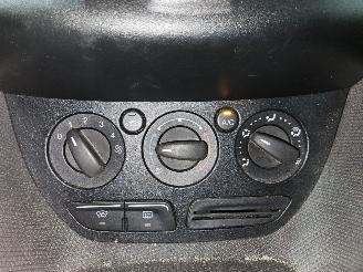 Ford Transit Connect 1.5 TDCi Bestel  Diesel 1.498cc 55kW (75pk) FWD picture 13