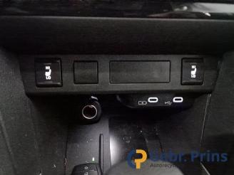 Toyota Yaris Cross Yaris Cross (PB1/PJ1), SUV, 2020 1.5 12V Hybrid 130 picture 19