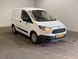 uszkodzony samochody osobowe Ford Transit Courier 1.5 TDCI Economy Edition 2016/7