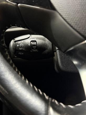Peugeot 308 1.2 PureTech Blue Lease picture 14