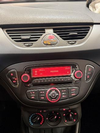 Opel Corsa-E 1.0 Turbo Business+ picture 12