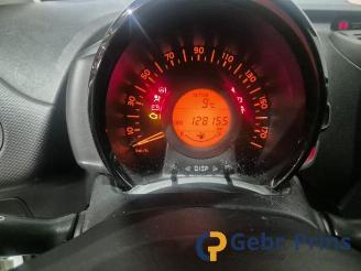 Toyota Aygo Aygo (B40), Hatchback, 2014 1.0 12V VVT-i picture 9