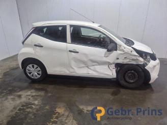 Toyota Aygo Aygo (B40), Hatchback, 2014 1.0 12V VVT-i picture 3