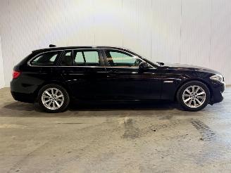 BMW 5-serie 520d Executive picture 2