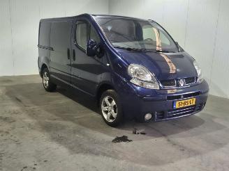 krockskadad bil auto Renault Trafic 1.9 dCi L1H1 2005/3