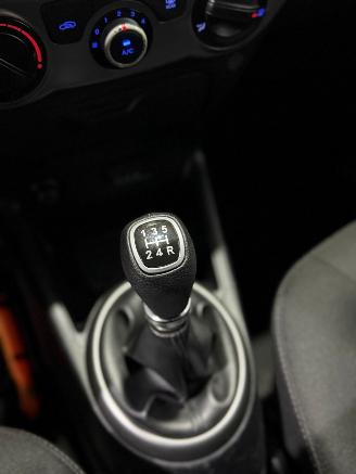 Hyundai I-20 1.2 i-Motion picture 13