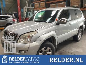 Sloopauto Toyota Landcruiser Land Cruiser (J12), Terreinwagen, 2002 / 2010 3.0 D-4D 16V 2003/6