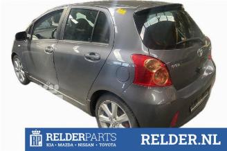 Toyota Yaris Yaris II (P9), Hatchback, 2005 / 2014 1.8 16V VVT-i TS picture 4