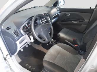 Kia Picanto 1.0 12V picture 9