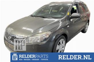 Kia Cee d Cee'd Sporty Wagon (EDF), Combi, 2007 / 2012 1.4 16V picture 2