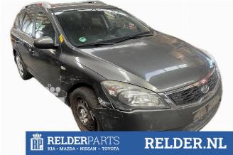 Kia Cee d Cee'd Sporty Wagon (EDF), Combi, 2007 / 2012 1.4 16V picture 8