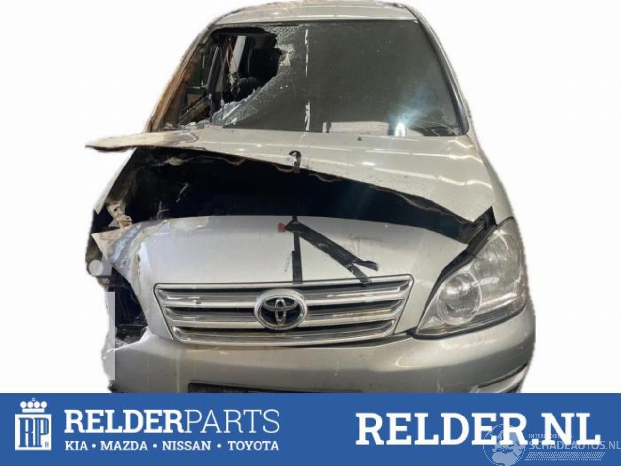 Toyota Avensis-verso Avensis Verso (M20), MPV, 2001 / 2005 2.0 16V VVT-i D-4