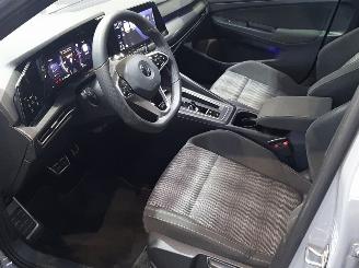 Volkswagen Golf 2.0 GTD  PANO HARMAN KARDON picture 9