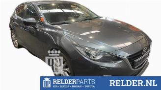  Mazda 3 3 (BM/BN), Hatchback, 2013 / 2019 2.2 SkyActiv-D 150 16V 2015/11