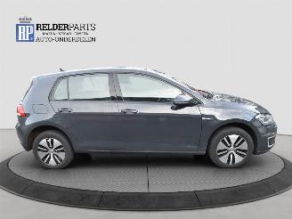 Volkswagen e-Golf ELECTRIC picture 6