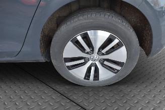 Volkswagen e-Golf ELECTRIC picture 21