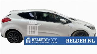 Kia Cee d Cee'd (JDB5), Hatchback 5-drs, 2012 / 2018 1.4 CRDi 16V picture 7