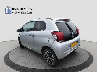 Peugeot 108 1.2 VTI     ONLY FOR PARTS picture 3