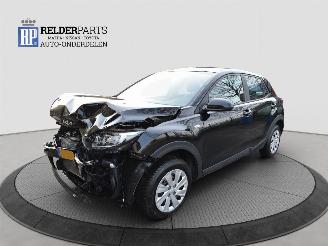  Kia Stonic 1.0 T-GDI HYBRIDE    7.910 KM 2024/9
