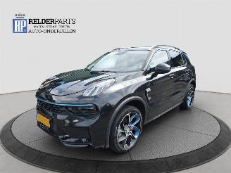 krockskadad bil auto Lynk & Co 01 1.5 PHEV 2022/4