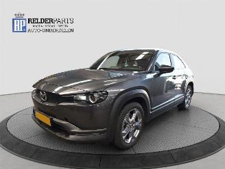 Damaged car Mazda MX-30 E-SKY ACTIVE 145 2021/10