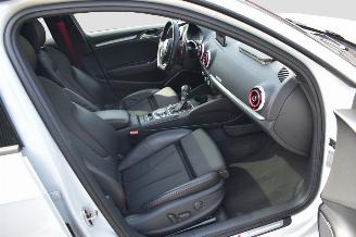 Audi S3 SPORTBACK 2.0 TFSI QUATRO PANO picture 16
