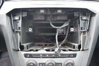 Volkswagen Passat 1.6 TDI DSG  NAVI GESTOLEN picture 25