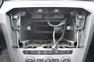 Volkswagen Passat 1.6 TDI DSG  NAVI GESTOLEN picture 15