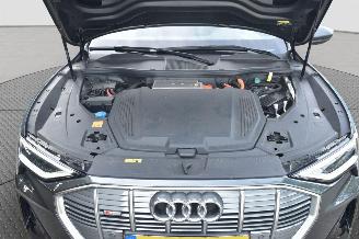 Audi E-tron 55 QUATRO SPORTBACK 300 KW , MET ONDERDELEN picture 19