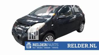 Toyota Yaris Yaris II (P9), Hatchback, 2005 / 2014 1.0 12V VVT-i picture 2