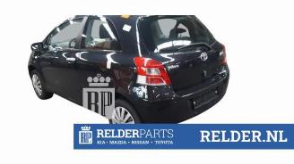 Toyota Yaris Yaris II (P9), Hatchback, 2005 / 2014 1.0 12V VVT-i picture 4
